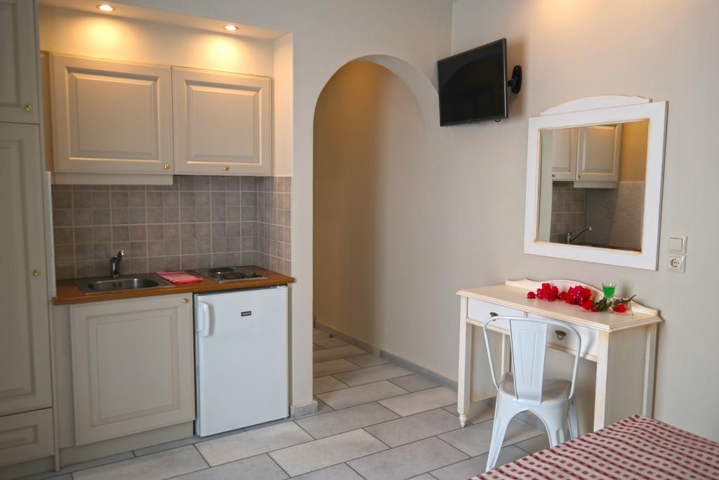 Vasilikos Studios Naxos City Habitación foto