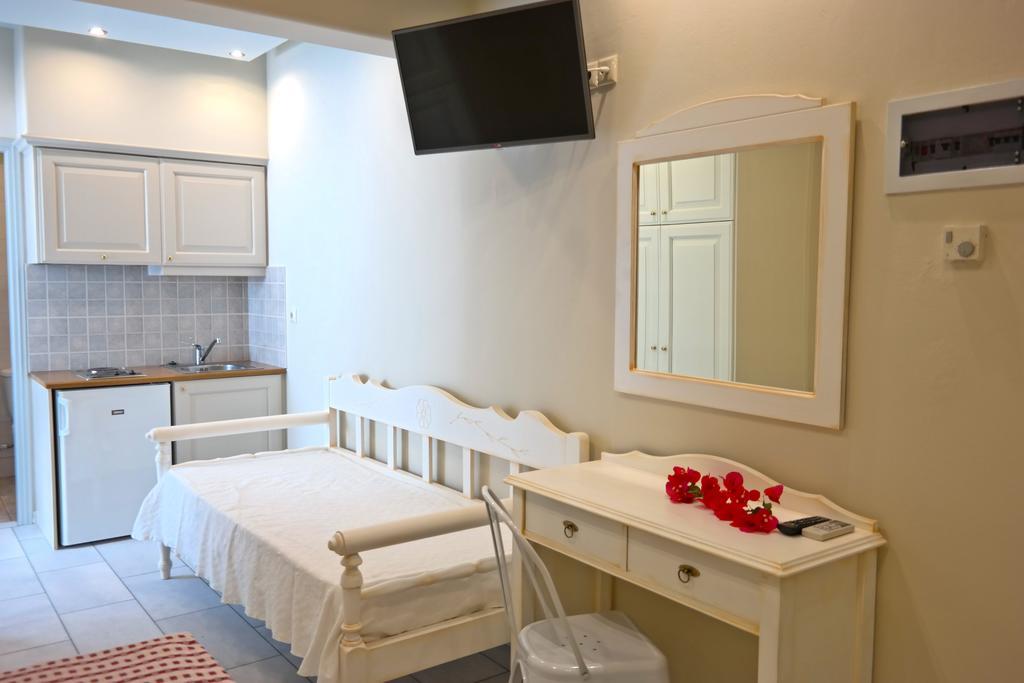 Vasilikos Studios Naxos City Habitación foto