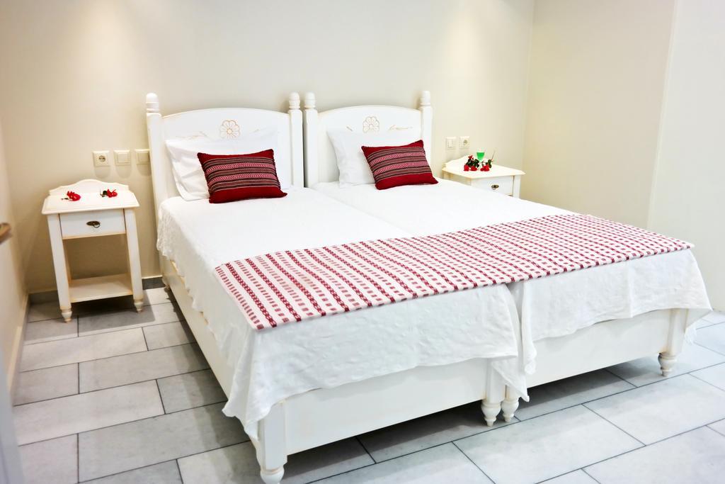 Vasilikos Studios Naxos City Habitación foto